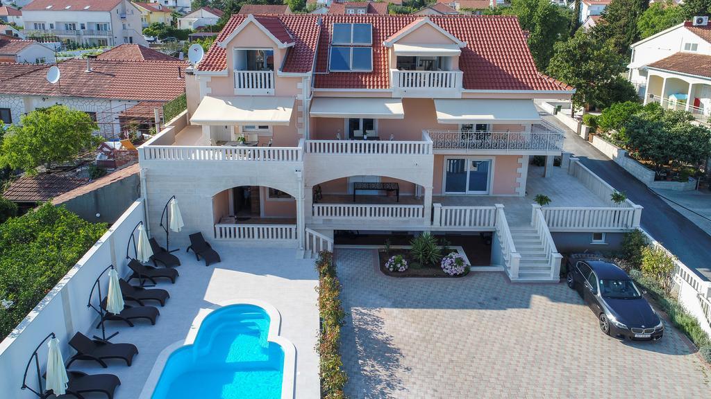 Apartments Villa Stella 오레비츠 외부 사진
