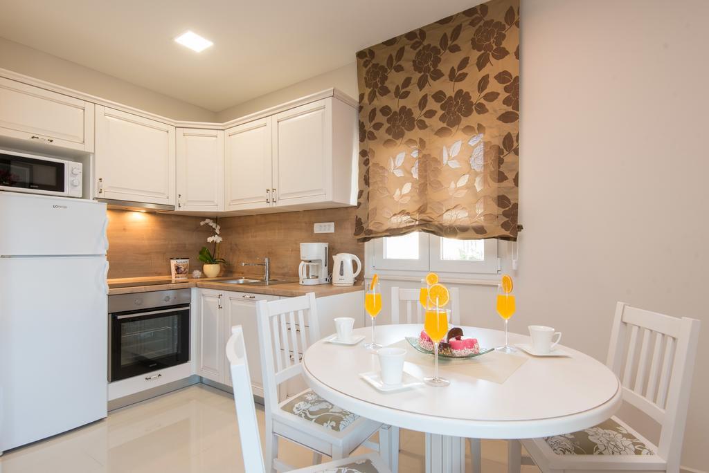 Apartments Villa Stella 오레비츠 외부 사진