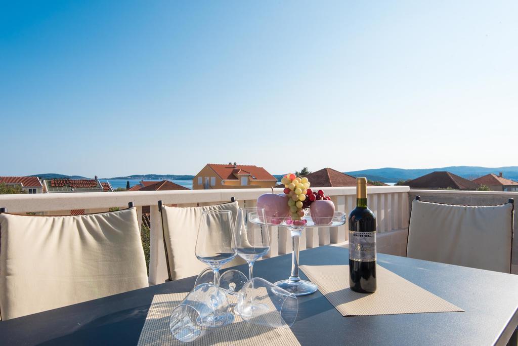Apartments Villa Stella 오레비츠 외부 사진