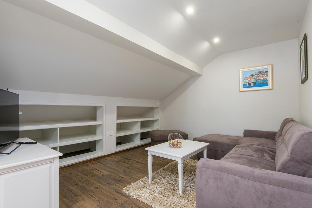 Apartments Villa Stella 오레비츠 외부 사진