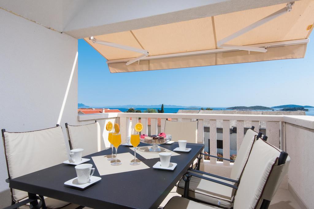 Apartments Villa Stella 오레비츠 외부 사진